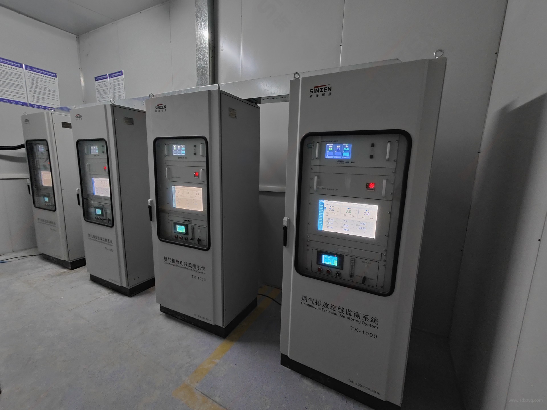 1722497845347544.jpg 煙氣在線監(jiān)測(cè)系統(tǒng).jpg