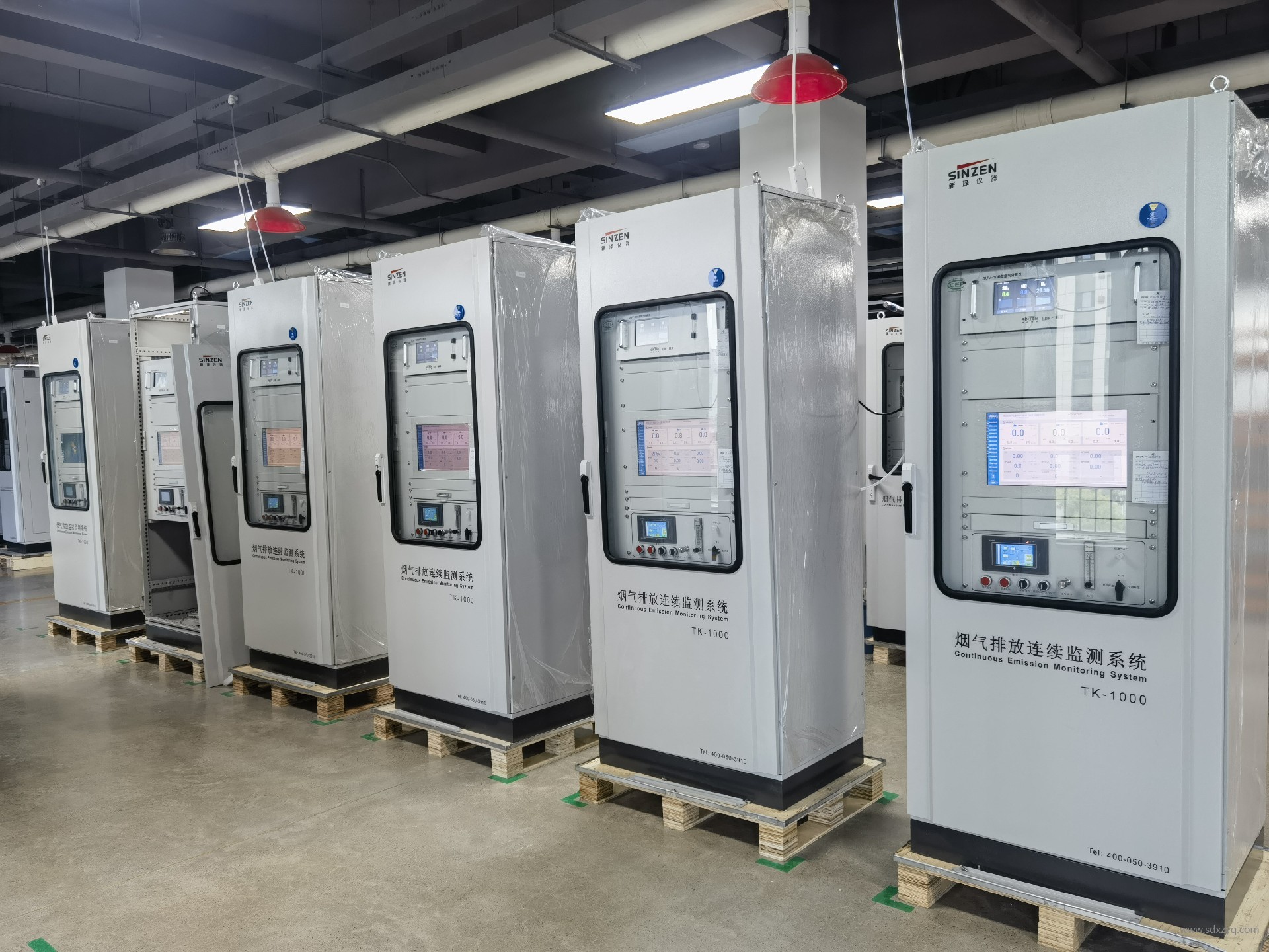 1722585065177529.jpg 煙氣在線監(jiān)測(cè)系統(tǒng).jpg